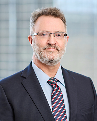 Associate James Jim Skelton, Professional Headshot